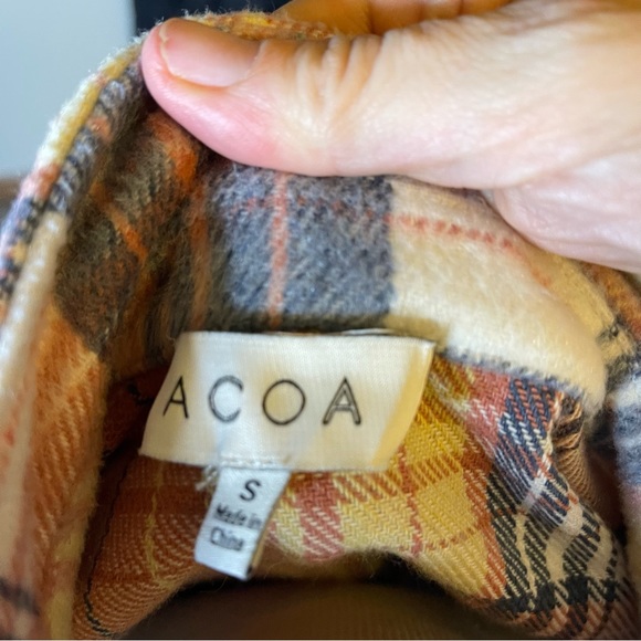 ACOA plaid shacket with oversized chest pockets, button front close blue/pink S - Picture 7 of 13